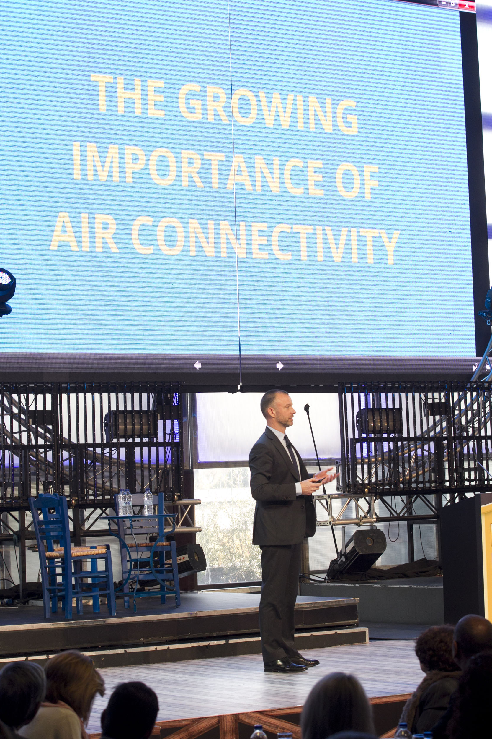 Άνδρας Ομιλητής στο Airline Marketing Workshop