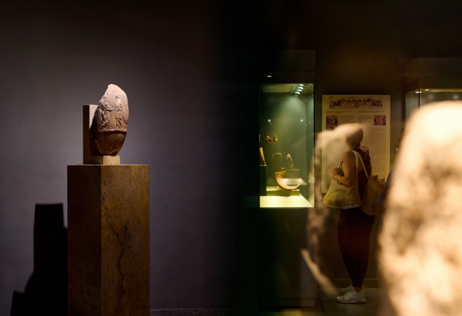 archaelogy objects exhibition athens international airport