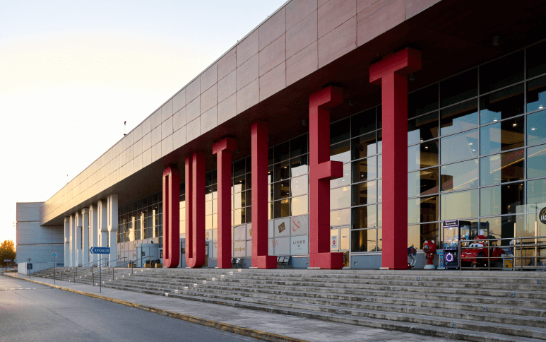 Entrance of factory outlet in Athens International Airport